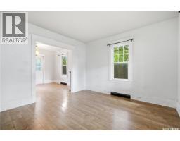 Laundry room - 447 Duffield Street W, Moose Jaw, SK S6H5H7 Photo 7