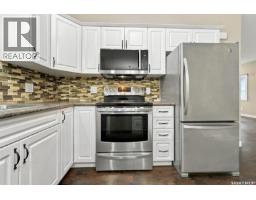 417 Langer Place, Warman, SK S0K4S1 Photo 10
