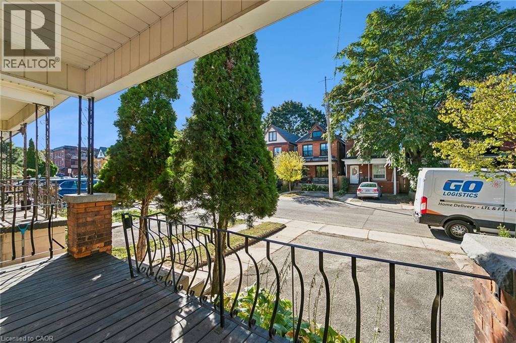 36 HOLTON Avenue N, Hamilton — photo 7