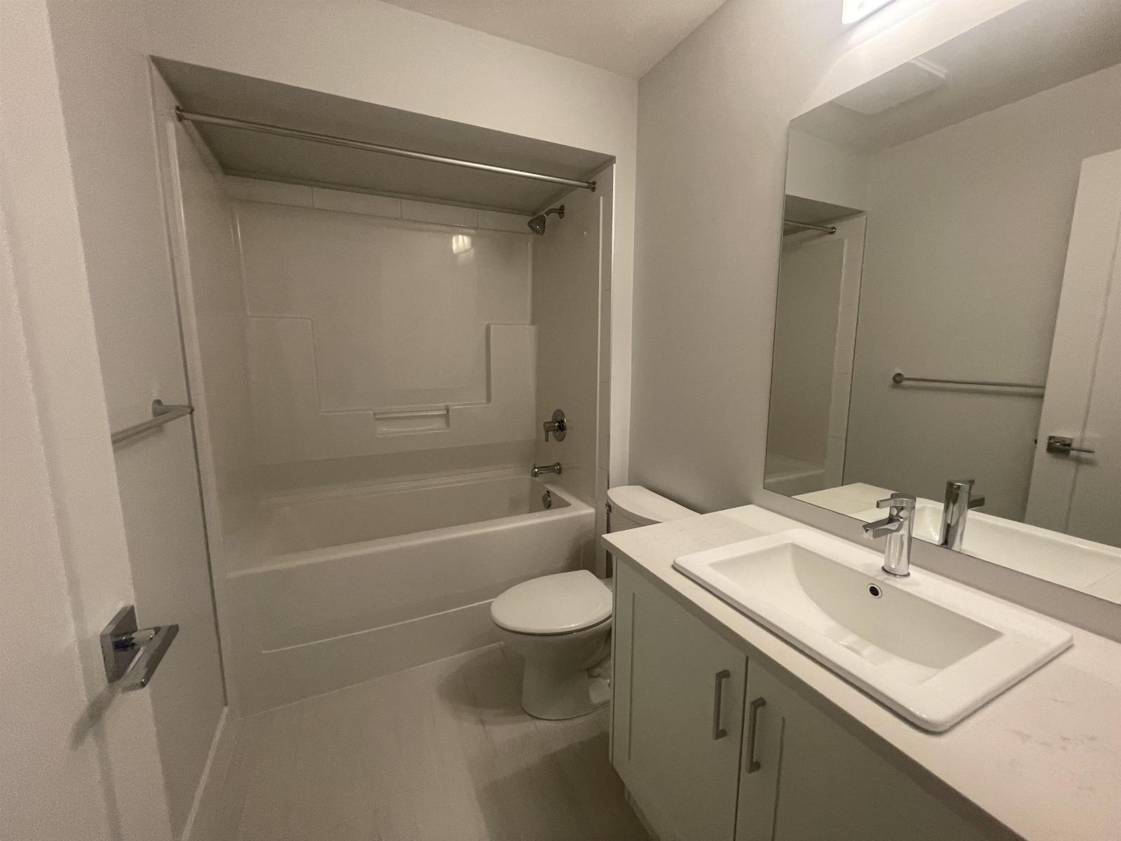 Photo of 7783 206 STREET 18