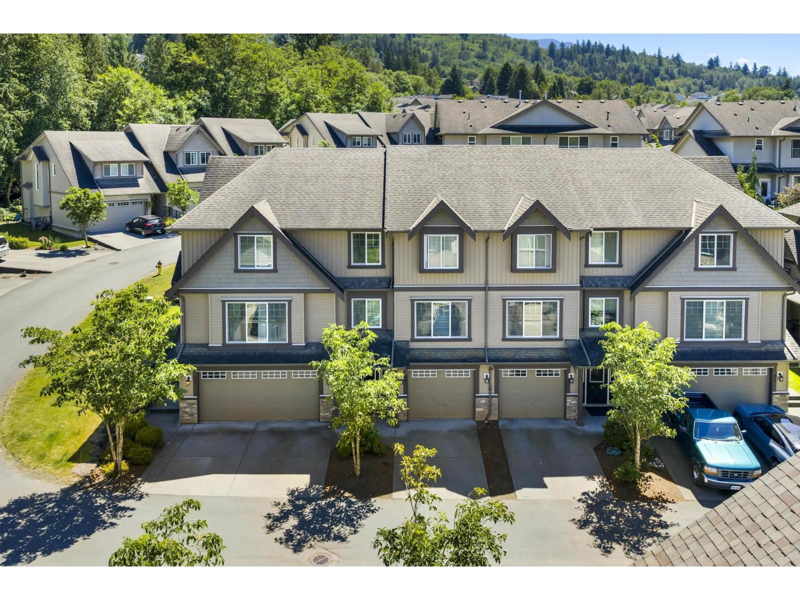 Photo of 40 46791 HUDSON ROAD, Promontory 2