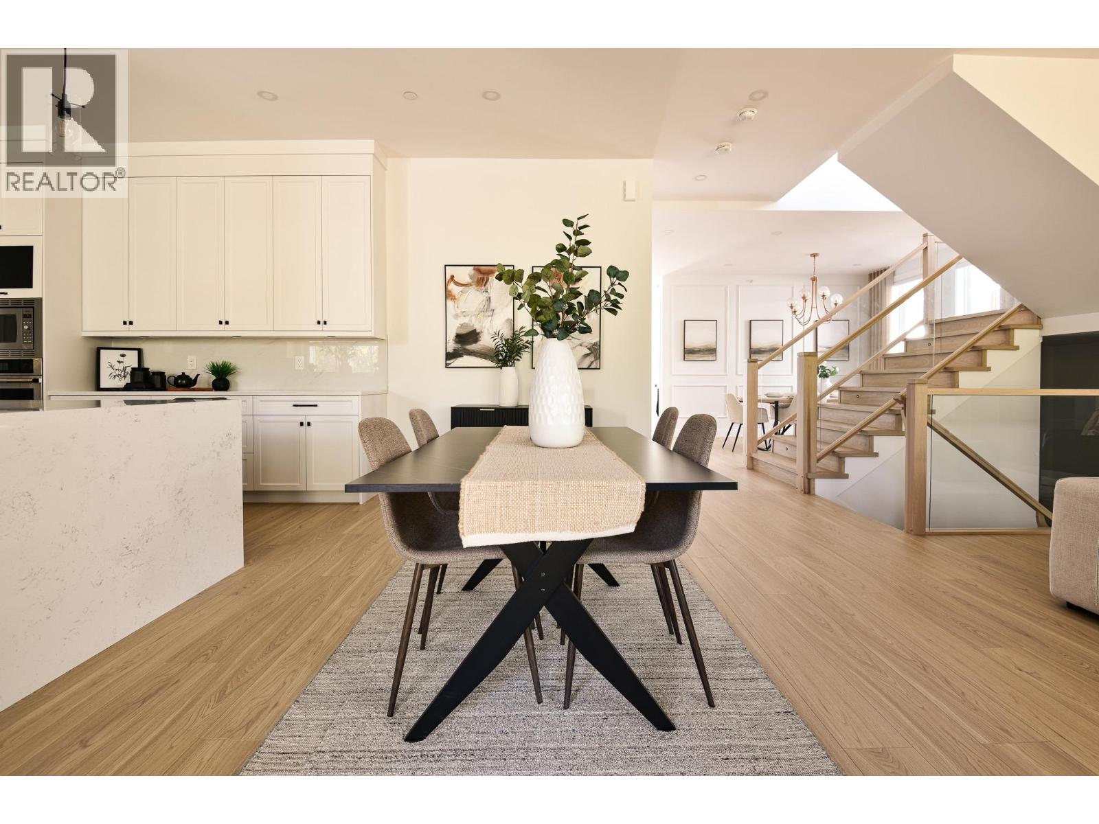 Photo of 11026 243B STREET 10