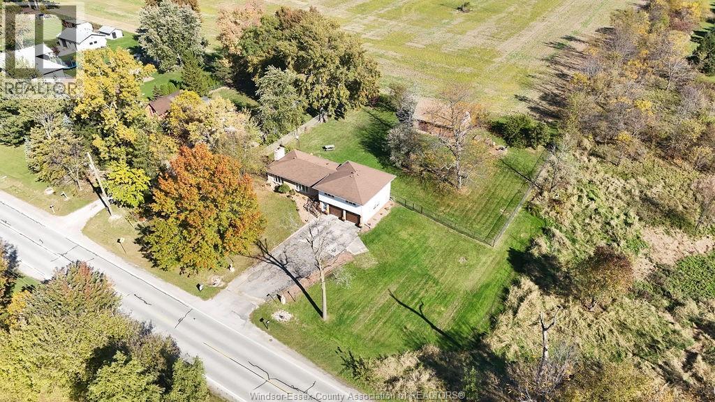 2434 COUNTY RD 27, Lakeshore