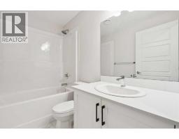113, 40 Livingston Parade Ne, Calgary, AB T3P2K4 Photo 8
