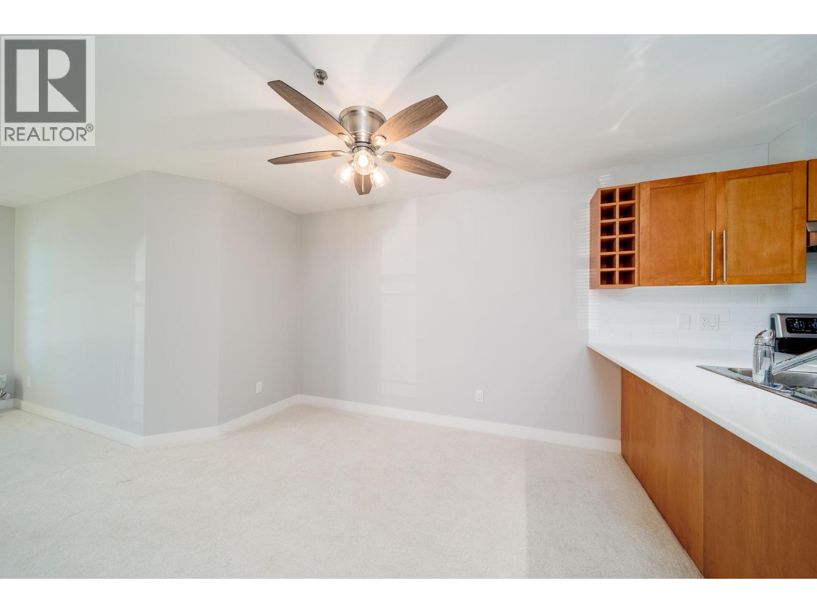 #224 1099 Sunset Drive - 15