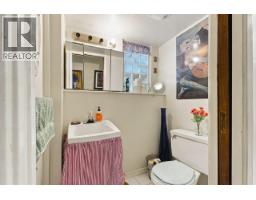 2214 E 4th Avenue, Vancouver, BC V5N1K8 Photo 25