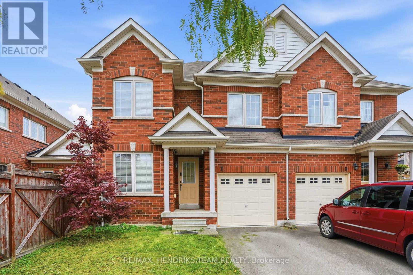 7 KEITH CRESCENT, St. Catharines (Glendale/Glenridge) Ontario