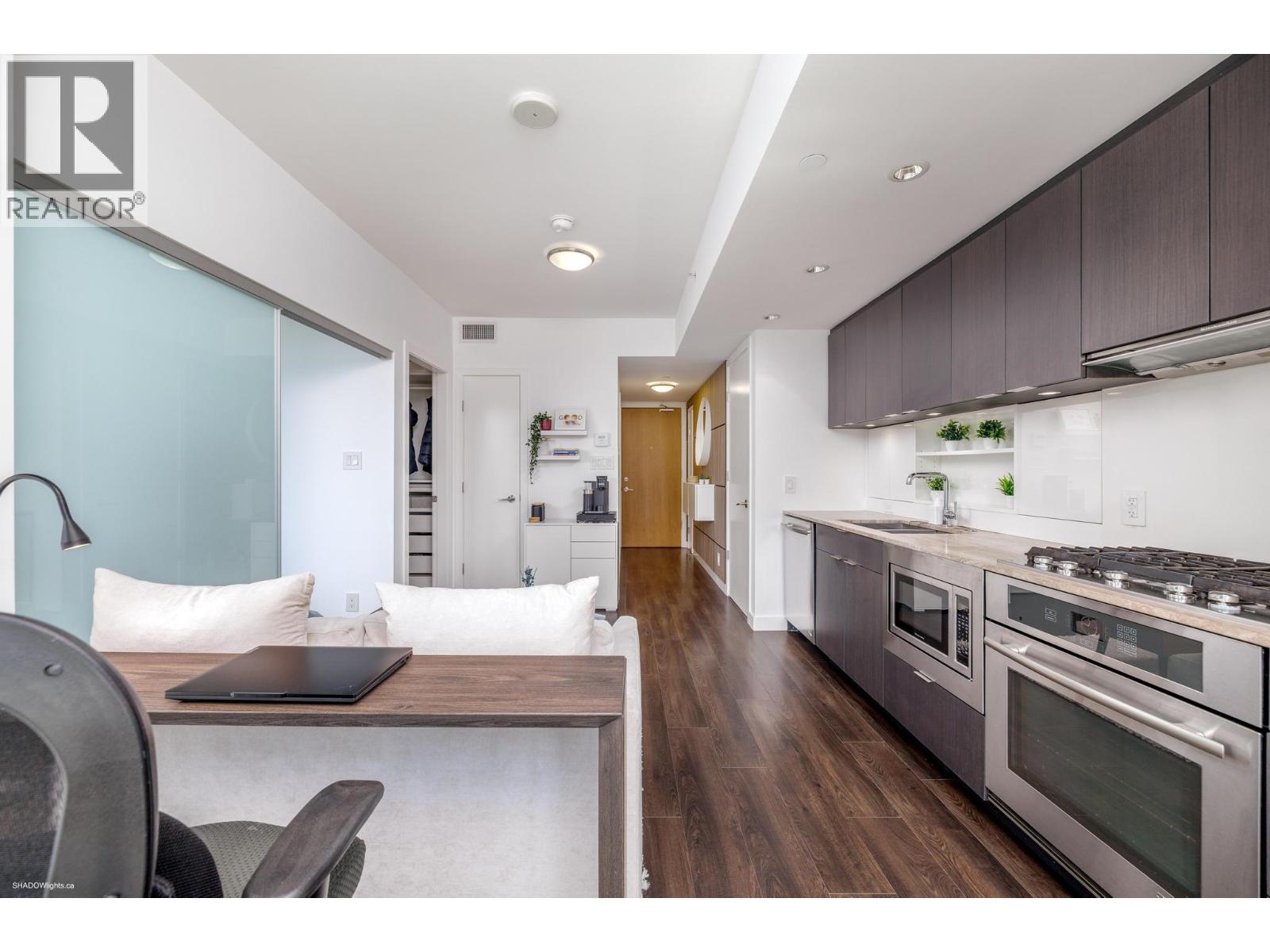 Photo of 607 161 E 1ST STREET 7