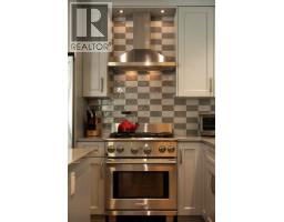 330 W 14th Avenue, Vancouver, BC V5Y1X4 Photo 24