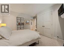 330 W 14th Avenue, Vancouver, BC V5Y1X4 Photo 32