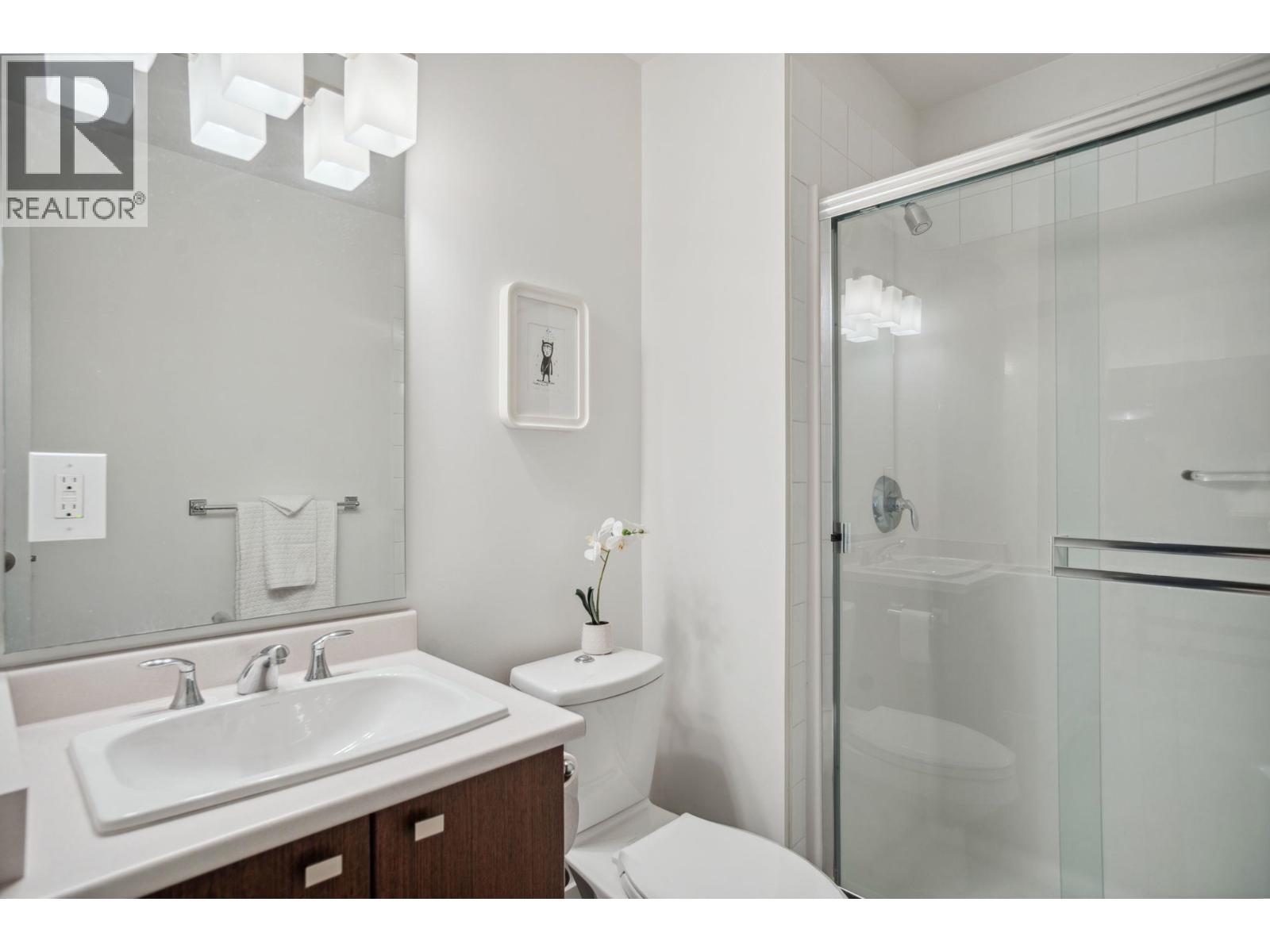 Photo of 125 738 E 29TH AVENUE 11