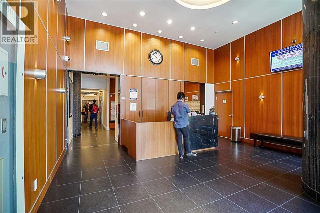 39fl 833 SEYMOUR STREET, Vancouver - Image 1