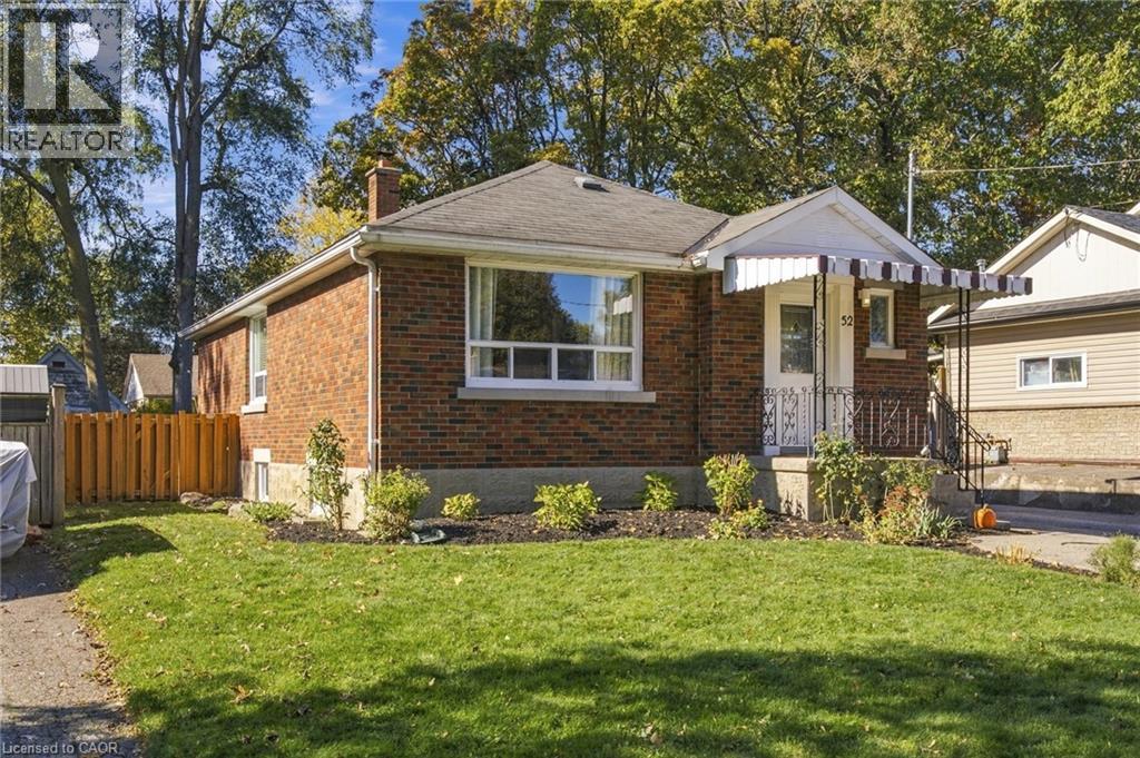 52 DUDHOPE Avenue — photo 2