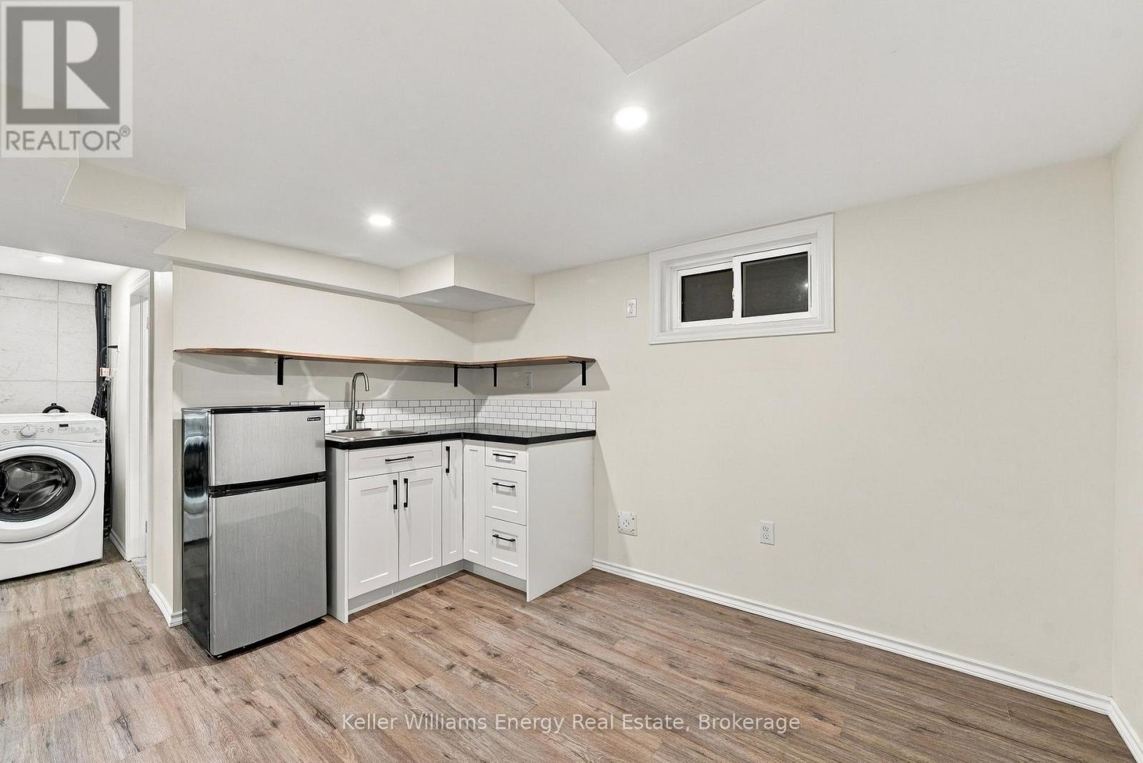 286 Gliddon Avenue, Oshawa, ON photo 29