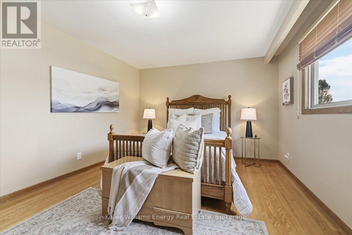 724 Clifton Drive, Oshawa, ON photo 29