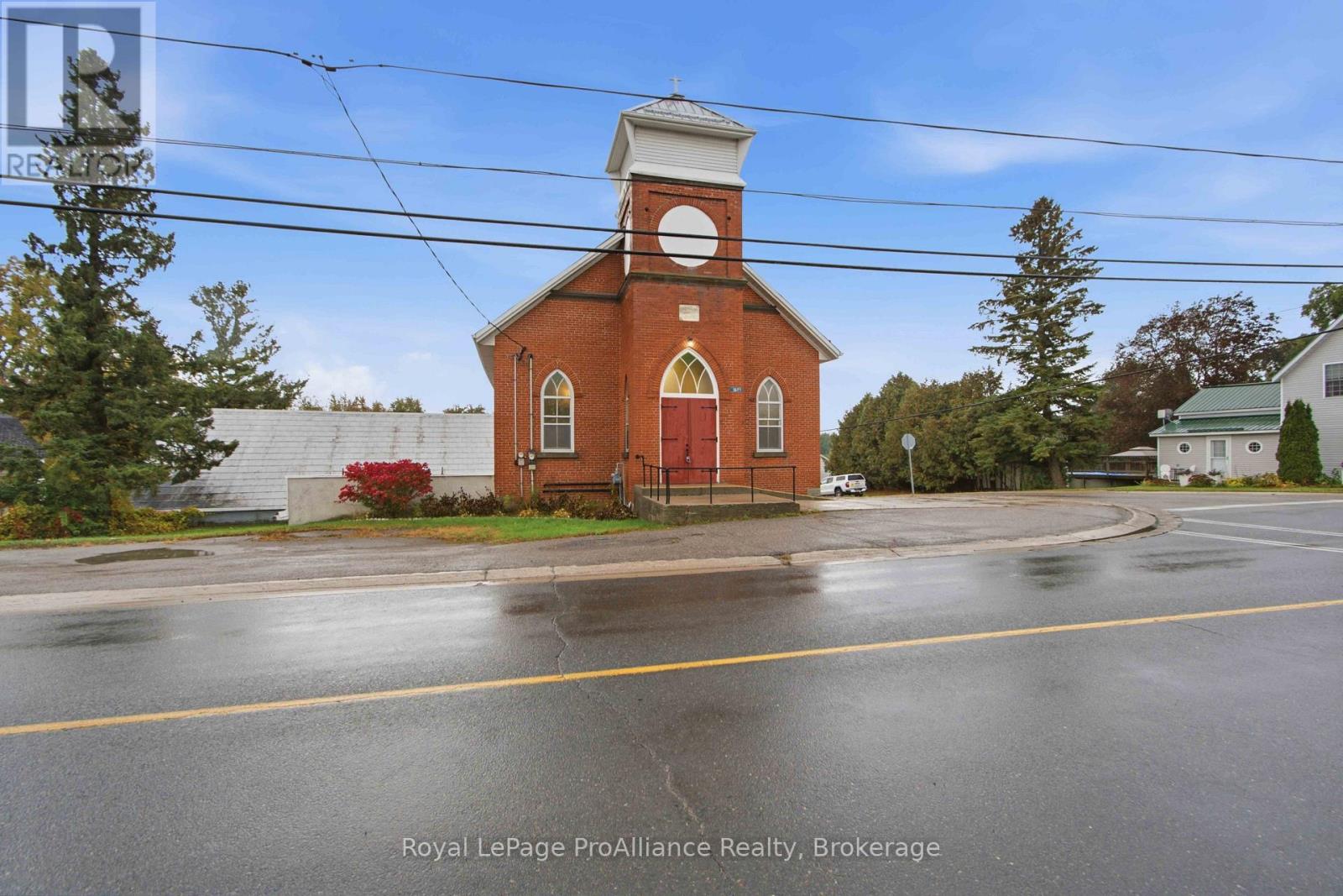 1671 County Road 5, Quinte West, ON photo 3