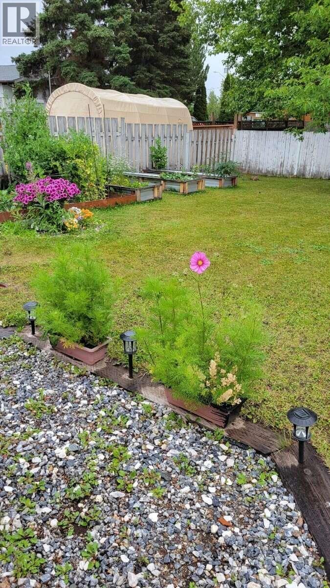 378 ENDAKO AVENUE - 30