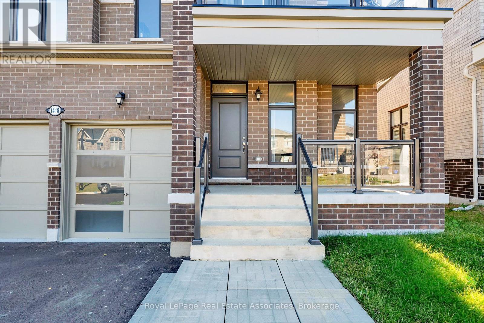 1418 Davis Loop, Innisfil photo 3