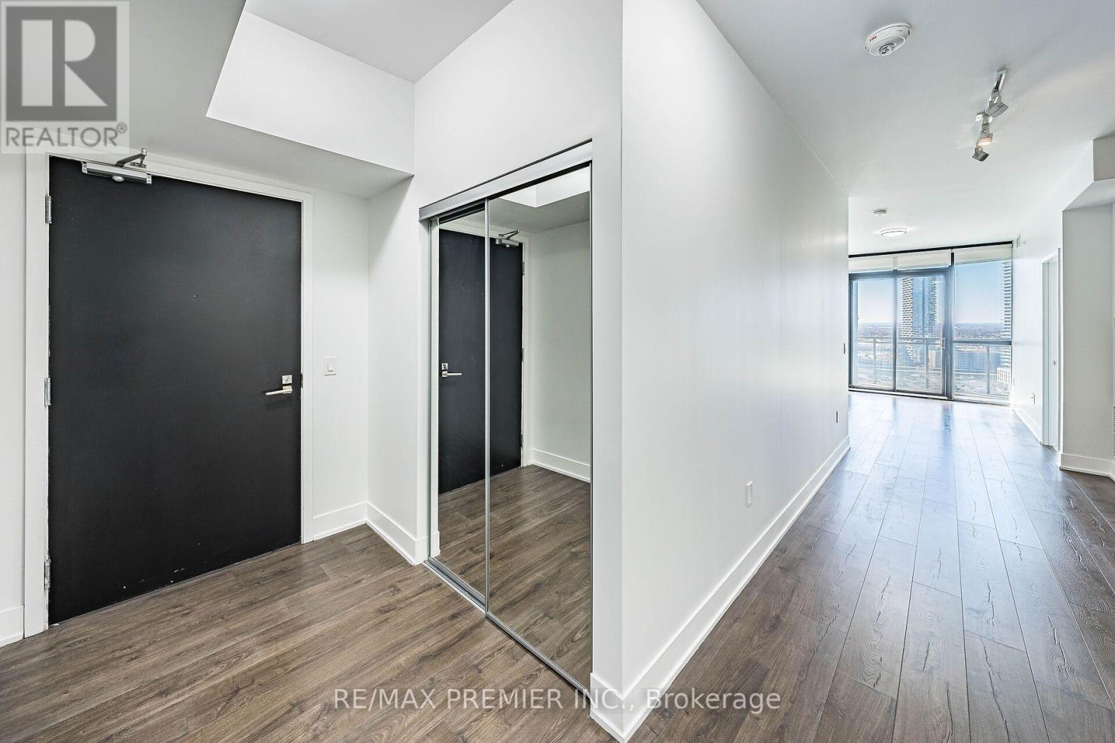 1805- 2908 Highway 7 Road, Vaughan, ON photo 4