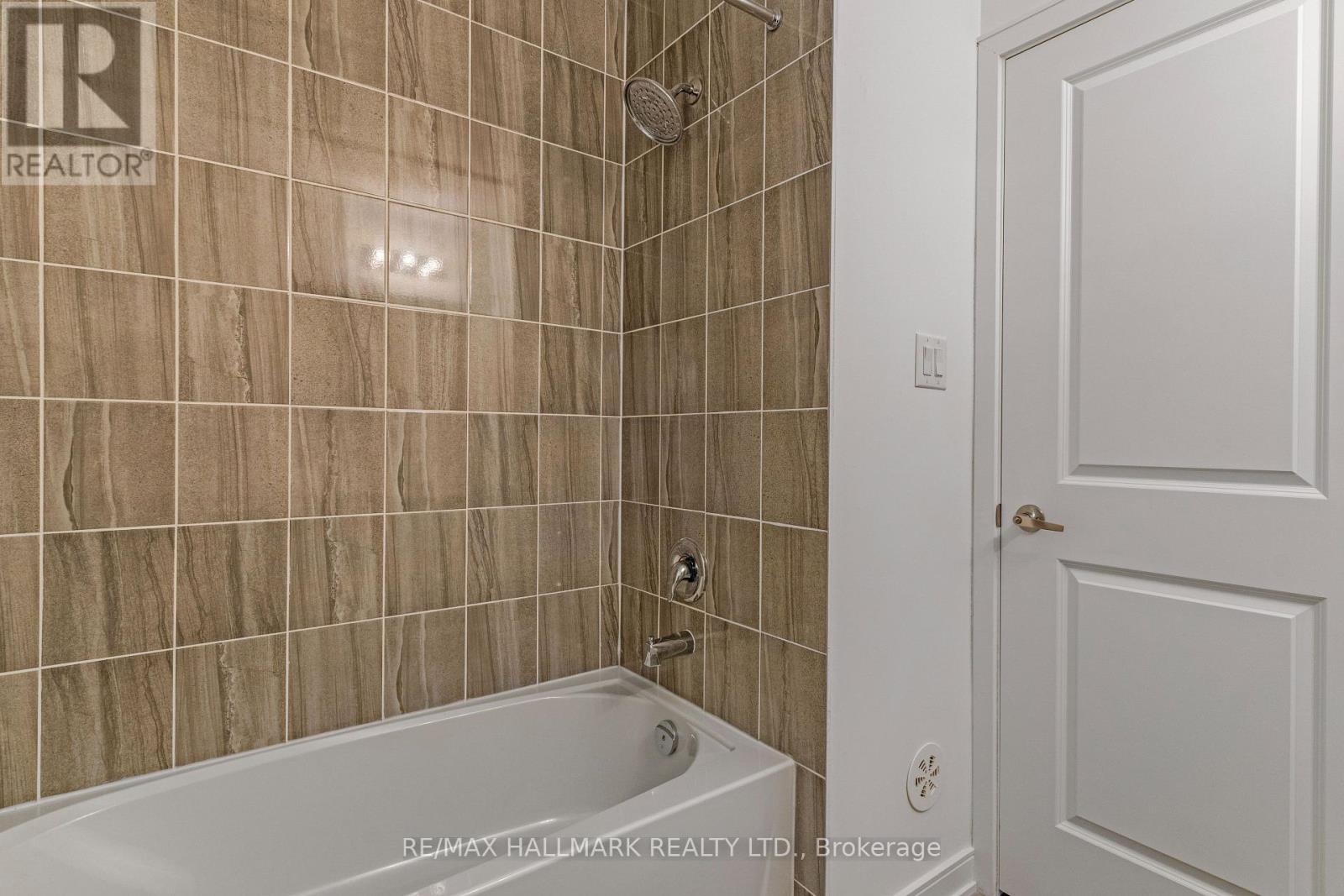 48 Spry Lane, Barrie photo 25