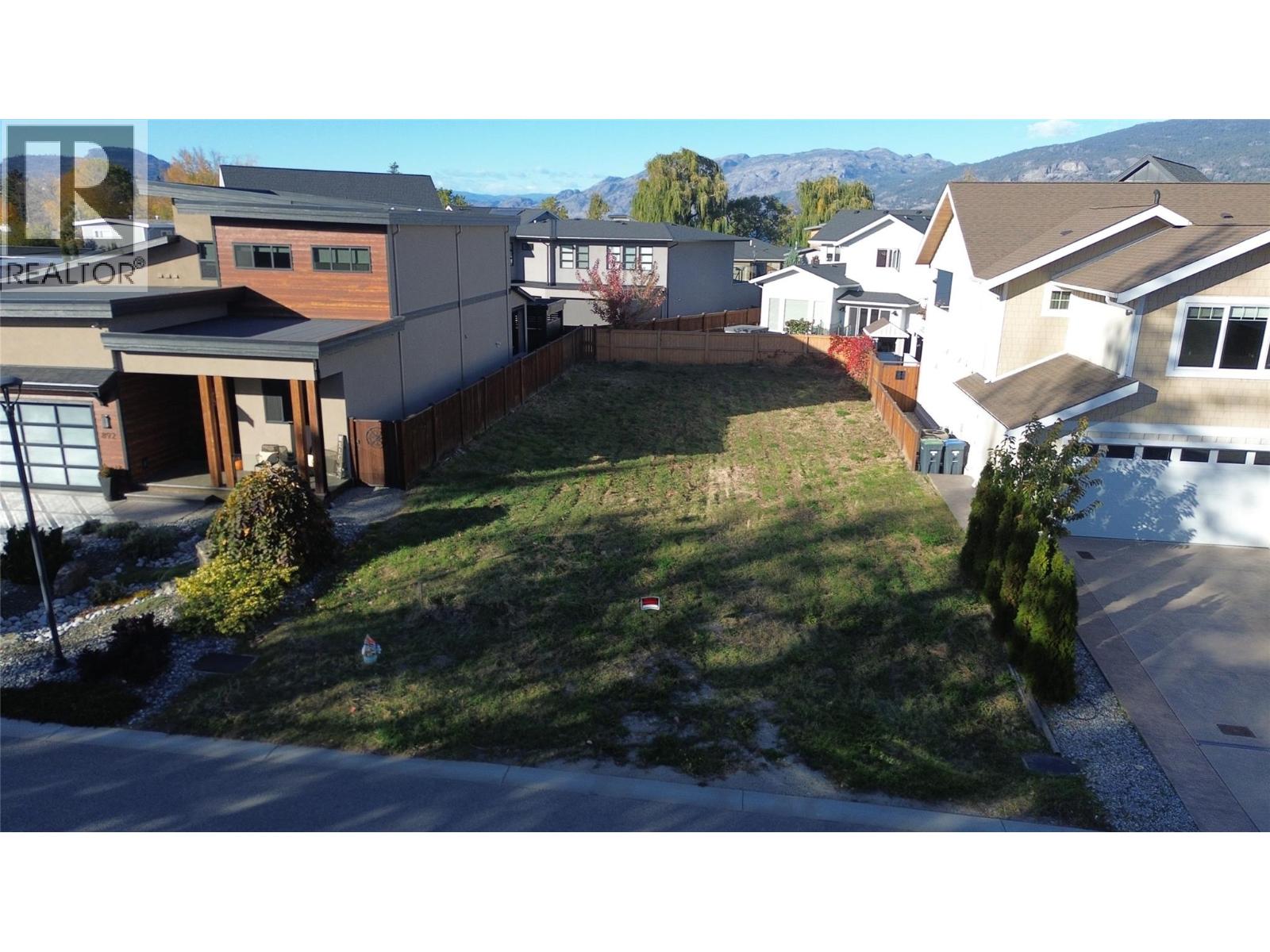888 Johnson Street, Summerland