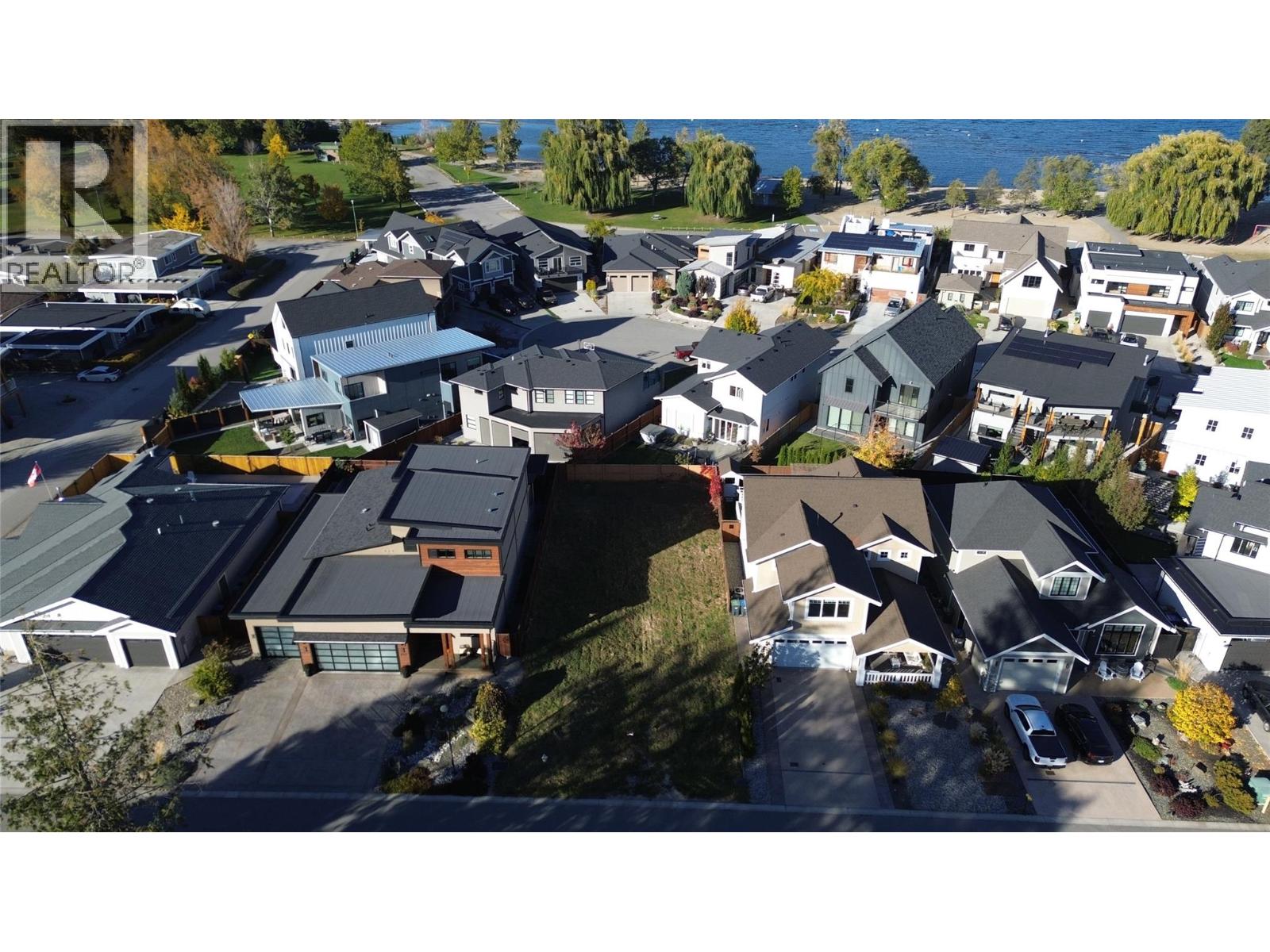 888 Johnson Street, Summerland