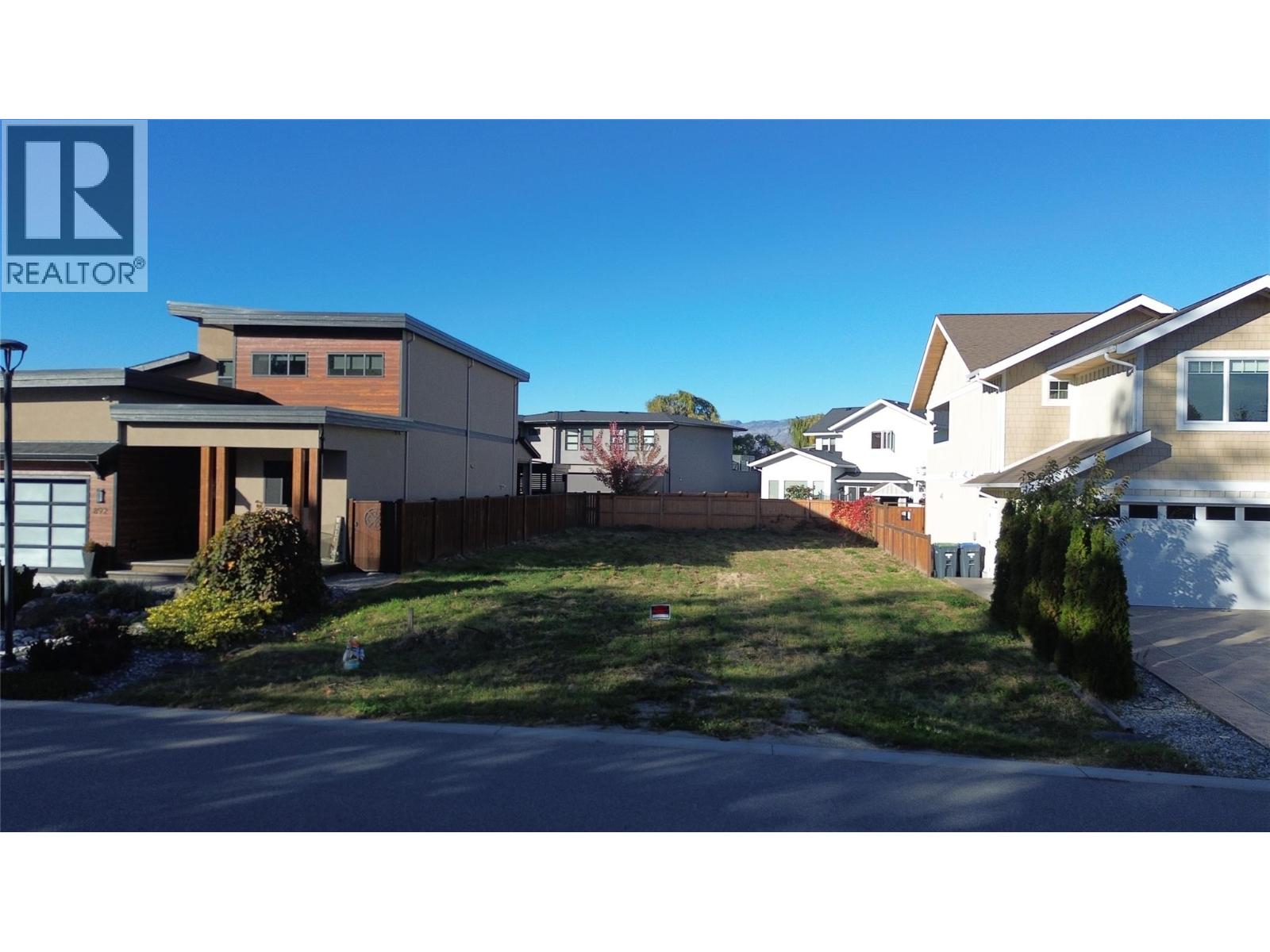 888 Johnson Street, Summerland