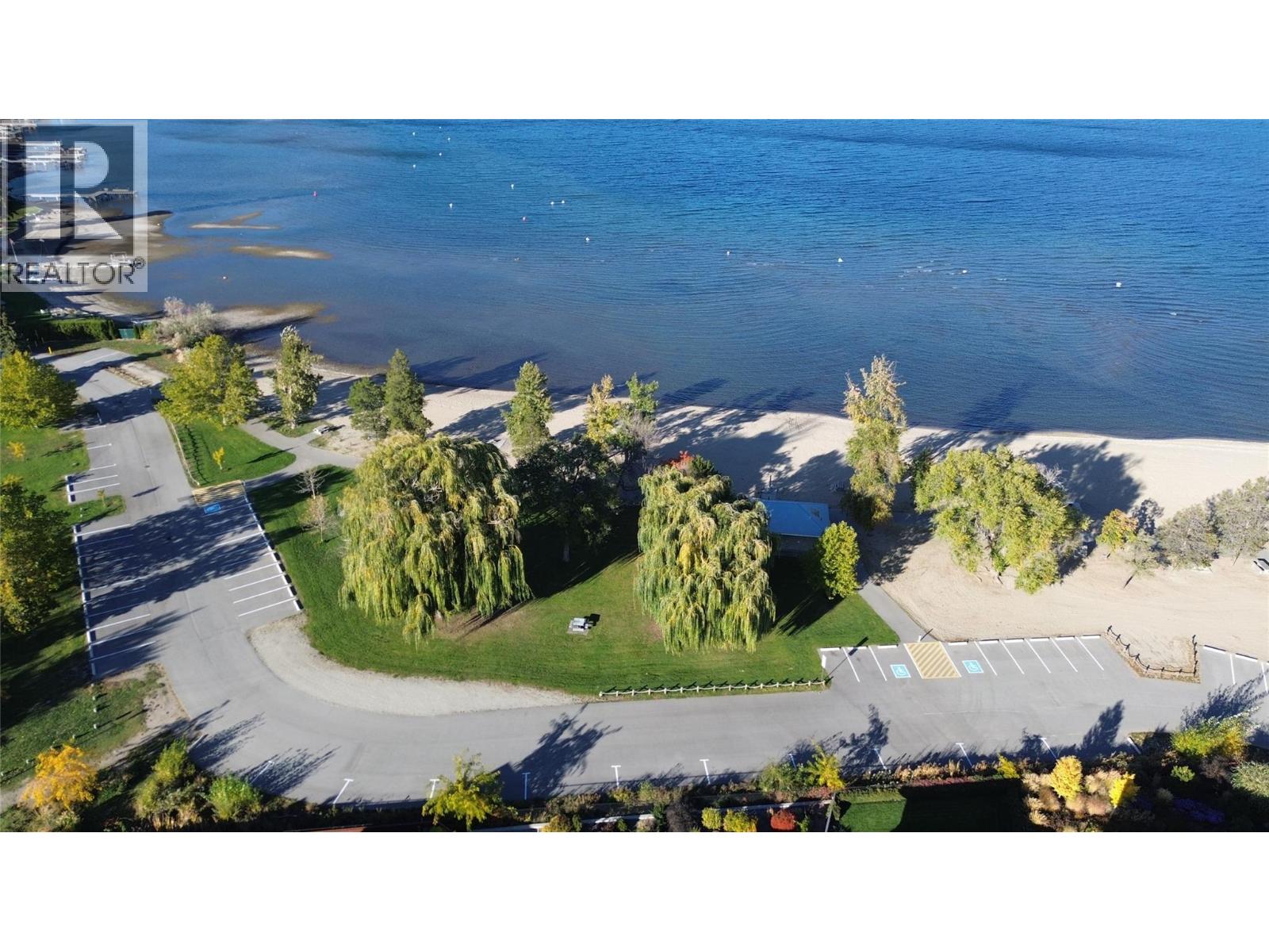 888 Johnson Street, Summerland