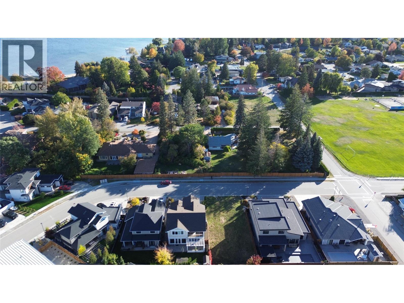 888 Johnson Street, Summerland