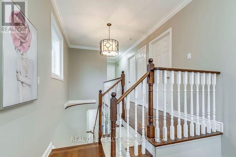 2093 Shorncliffe Boulevard, Oakville, ON photo 18