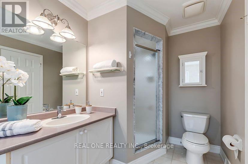 2093 Shorncliffe Boulevard, Oakville, ON photo 21