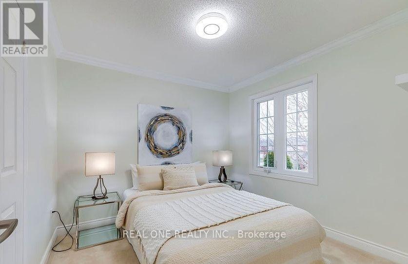 2093 Shorncliffe Boulevard, Oakville, ON photo 23