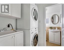 17a Cowan Avenue, Toronto, ON M6K2N1 Photo 14