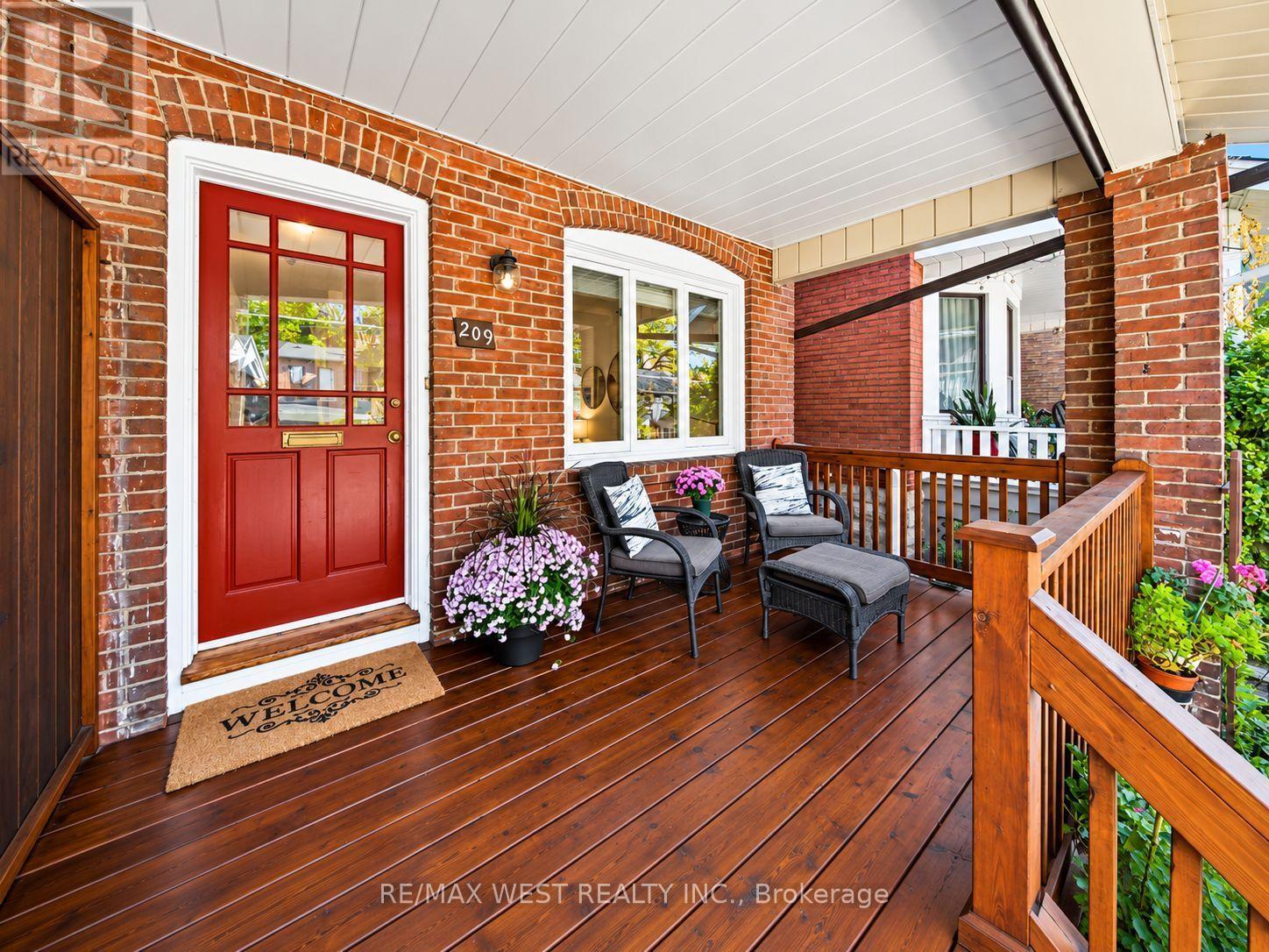 209 CLENDENAN AVENUE - 2