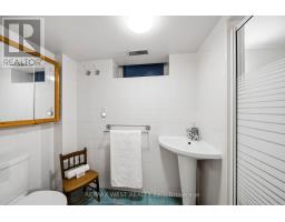 209 Clendenan Avenue, Toronto, ON M6P2W9 Photo 21
