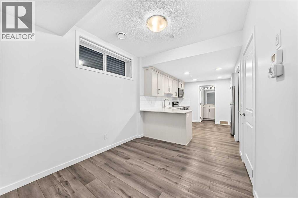 46 Lucas Heights NW photo 34