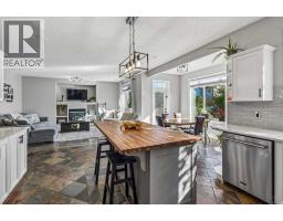 5pc Bathroom - 209 Westcreek Drive, Chestermere, AB T1X1K7 Photo 9