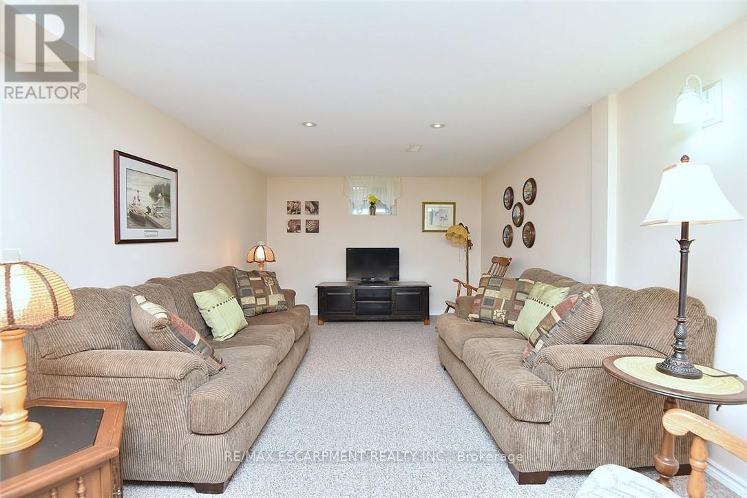 137 Fielding Crescent, Hamilton, ON photo 32