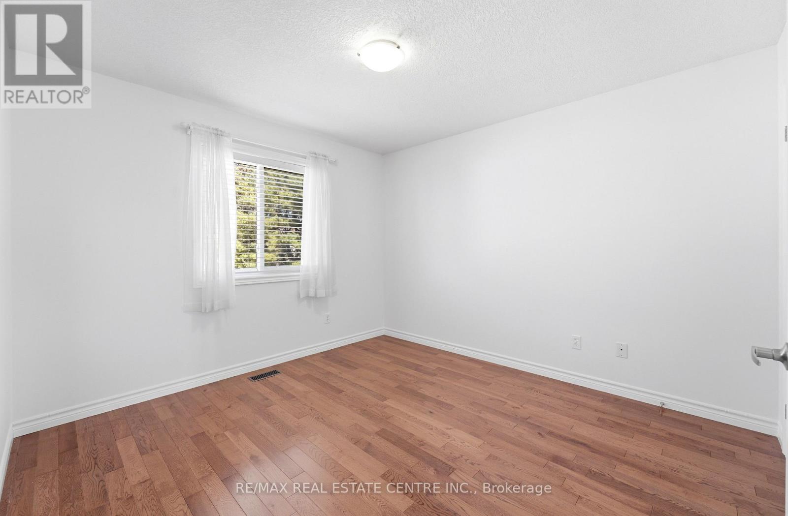 83 Yates Avenue, Cambridge, ON photo 18