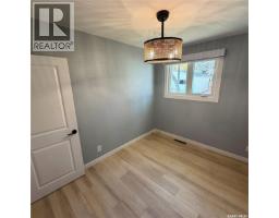 605 X Avenue N, Saskatoon, SK S7L3K2 Photo 21