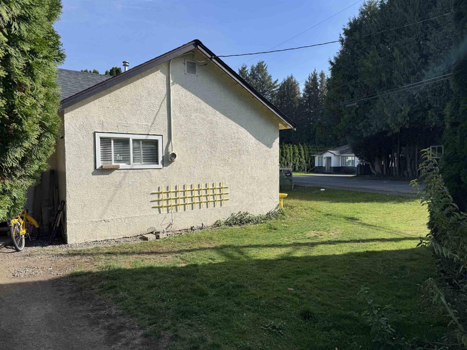 Photo of 46055 CLEVELAND AVENUE, Chilliwack Proper East 3