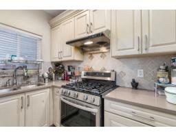 13798 58a Avenue, Surrey, BC V3X1G7 Photo 12