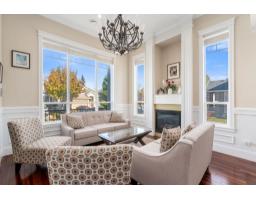 13798 58a Avenue, Surrey, BC V3X1G7 Photo 8