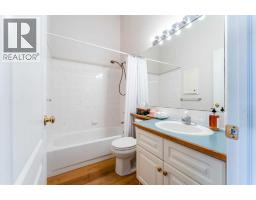 76 Sierra Morena Green Sw, Calgary, AB T3H3E5 Photo 35