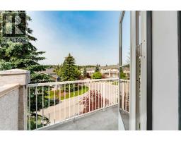 76 Sierra Morena Green Sw, Calgary, AB T3H3E5 Photo 21