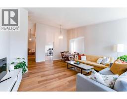 76 Sierra Morena Green Sw, Calgary, AB T3H3E5 Photo 14