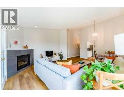 76 Sierra Morena Green Sw, Calgary, AB T3H3E5 Photo 12