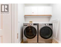 76 Sierra Morena Green Sw, Calgary, AB T3H3E5 Photo 34