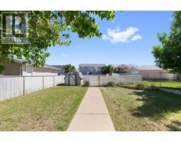 2385 Hatcher Drive Ne, Medicine Hat, AB T1C1X5 Photo 28