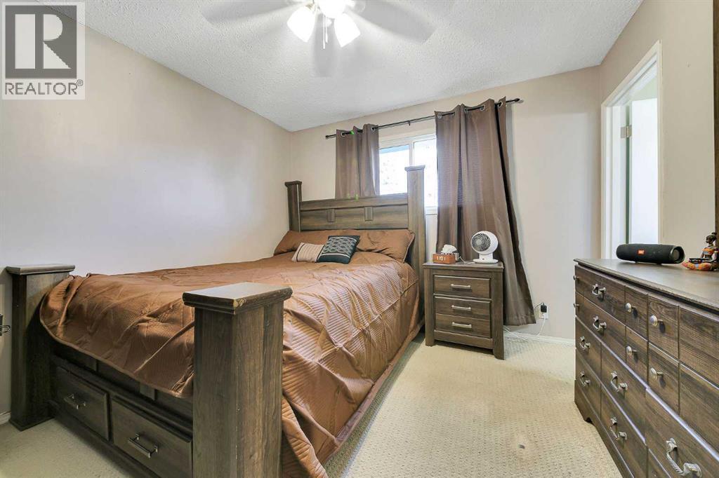 Listing photo – 3920 50A Street, Red Deer